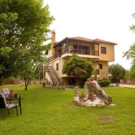 Άελλα Apartment Ierissos Exterior foto
